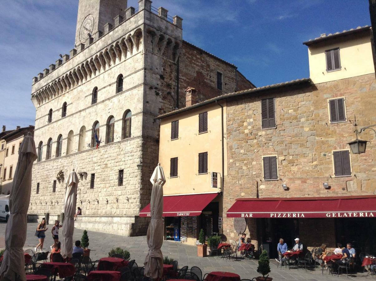 Luxury Apartment Piazza Grande Montepulciano Stazione Buitenkant foto