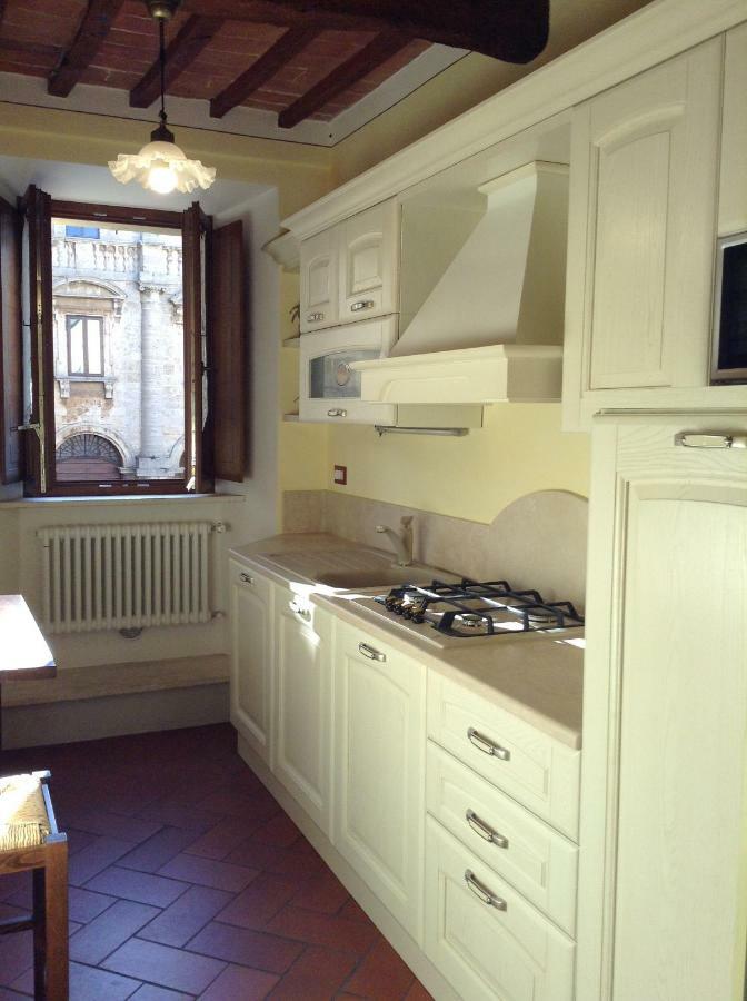 Luxury Apartment Piazza Grande Montepulciano Stazione Buitenkant foto